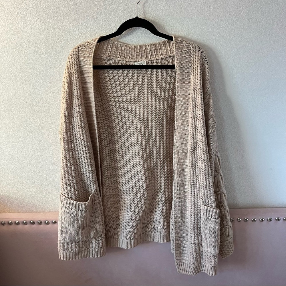 Light Pink/Beige Cardigan with Pockets (S/M)